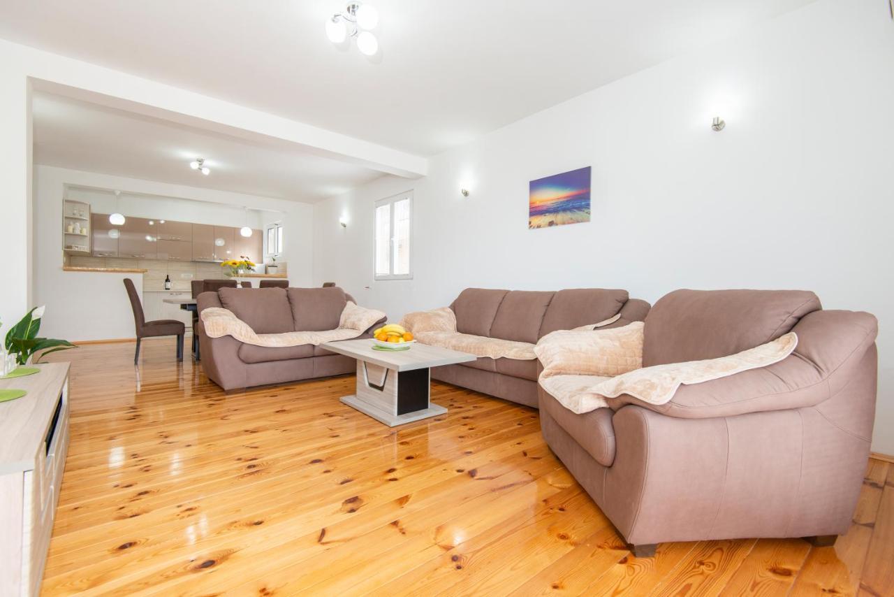 Apartment Galiot Kotor Eksteriør billede